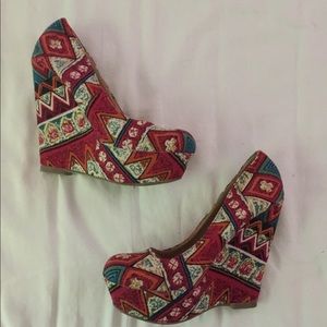 Geometric Printed Wedge Heels